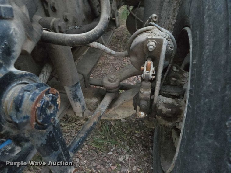 image for item DY1234 2007 International 7300 oil distributor truck