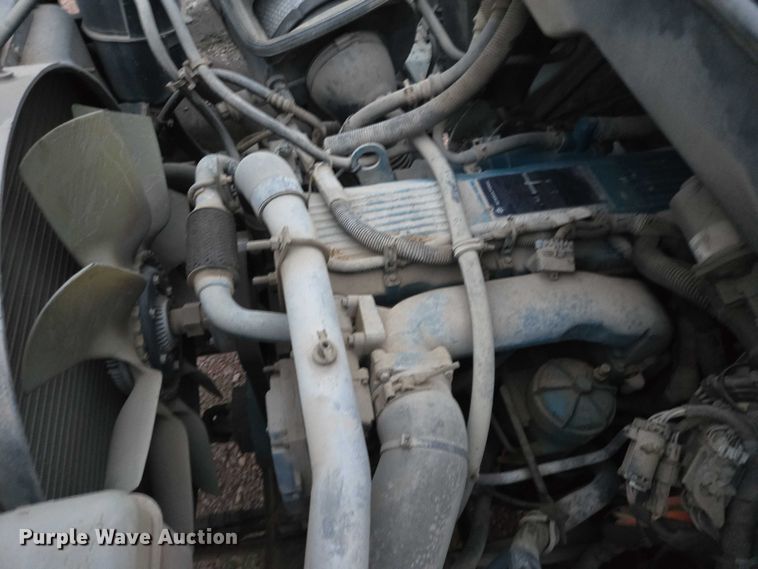 image for item DY1234 2007 International 7300 oil distributor truck