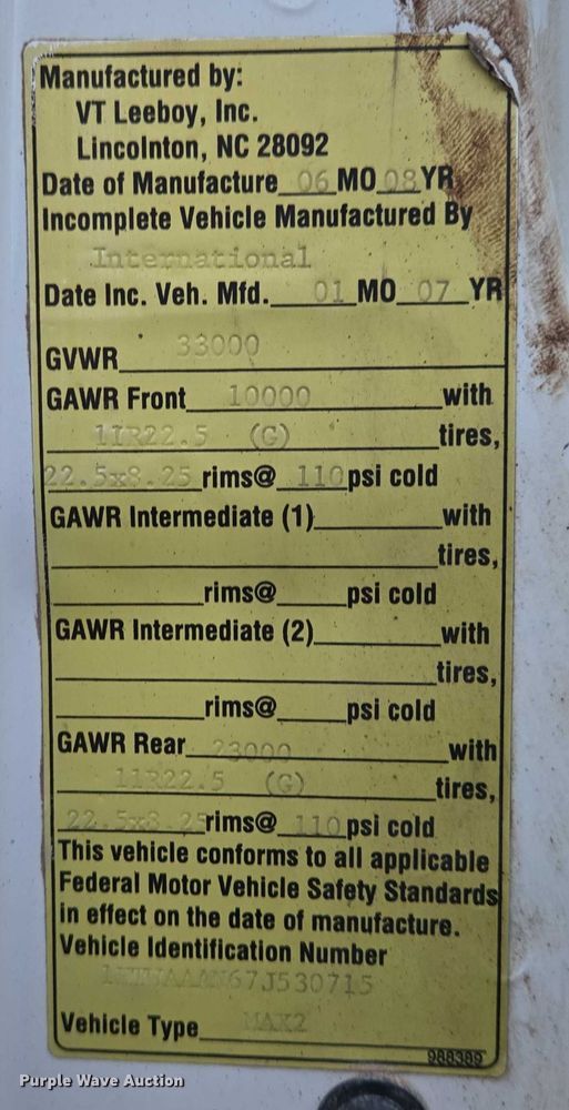 image for item DY1234 2007 International 7300 oil distributor truck