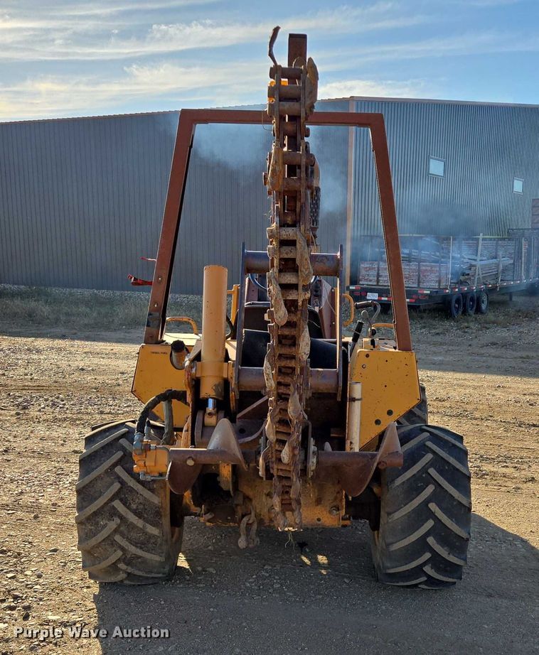 image for item DY1430 1994 Case 660 trencher