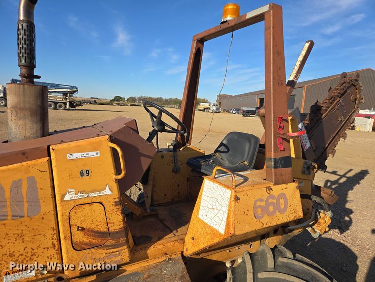 image for item DY1430 1994 Case 660 trencher