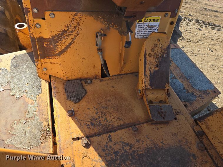 image for item DY1430 1994 Case 660 trencher