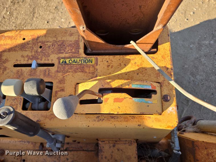 image for item DY1430 1994 Case 660 trencher