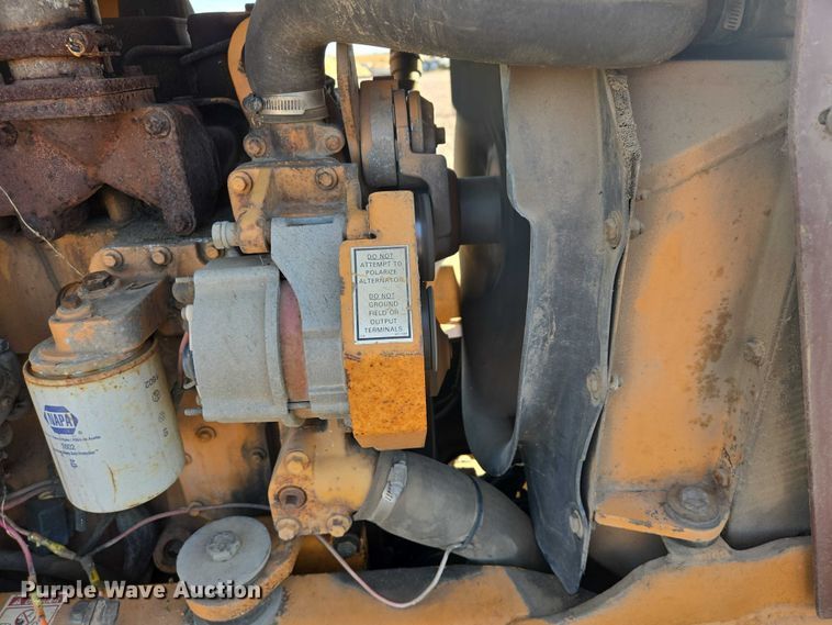 image for item DY1430 1994 Case 660 trencher