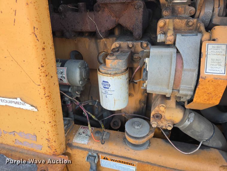 image for item DY1430 1994 Case 660 trencher