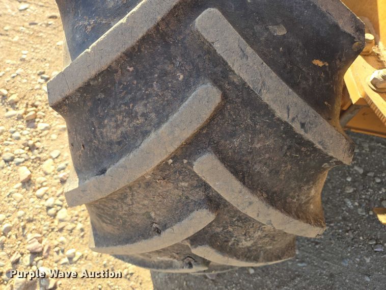 image for item DY1430 1994 Case 660 trencher