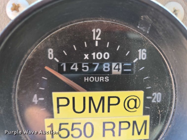 image for item DY1431 1996 Mack MR690S concrete pump truck