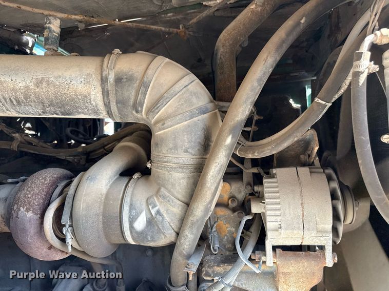 image for item DZ4082 1984 Autocar semi truck