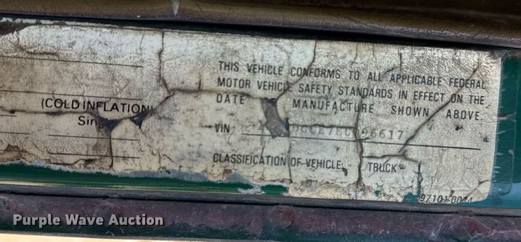 image for item DZ4082 1984 Autocar semi truck