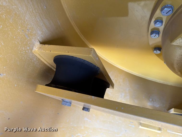 image for item EA1889 2023 Caterpillar CS56B single drum vibratory roller