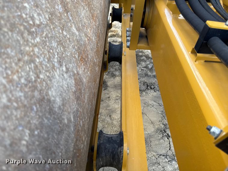image for item EA1889 2023 Caterpillar CS56B single drum vibratory roller