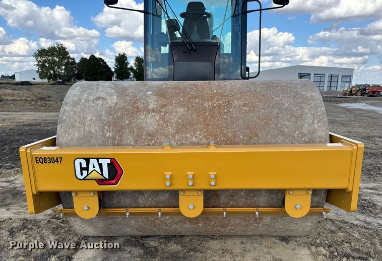 image for item EA1889 2023 Caterpillar CS56B single drum vibratory roller