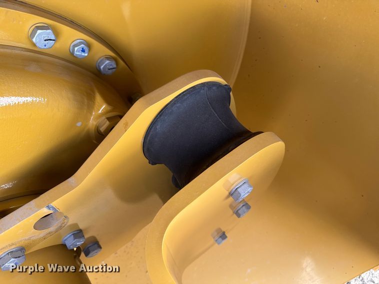 image for item EA1889 2023 Caterpillar CS56B single drum vibratory roller