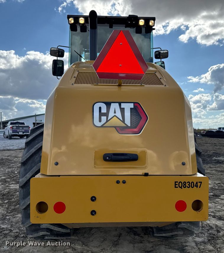 image for item EA1889 2023 Caterpillar CS56B single drum vibratory roller