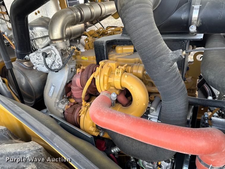 image for item EA1889 2023 Caterpillar CS56B single drum vibratory roller