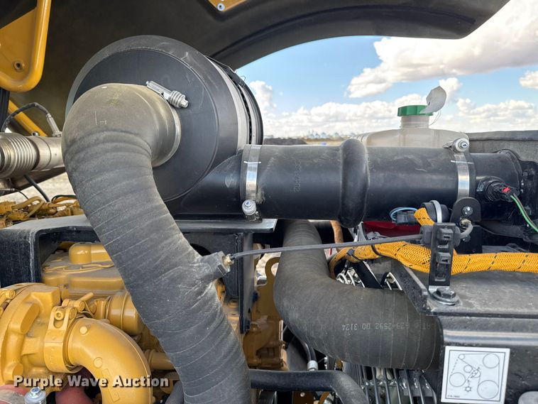 image for item EA1889 2023 Caterpillar CS56B single drum vibratory roller