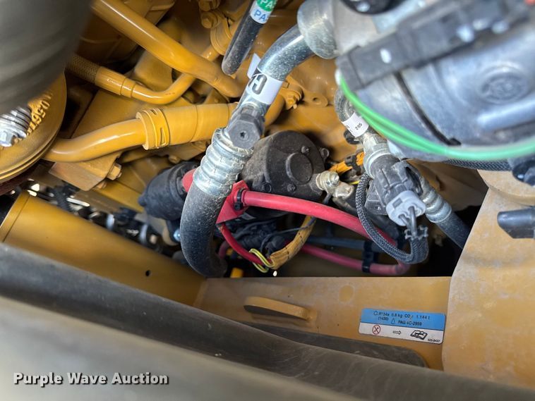 image for item EA1889 2023 Caterpillar CS56B single drum vibratory roller