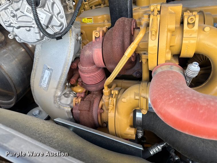 image for item EA1889 2023 Caterpillar CS56B single drum vibratory roller