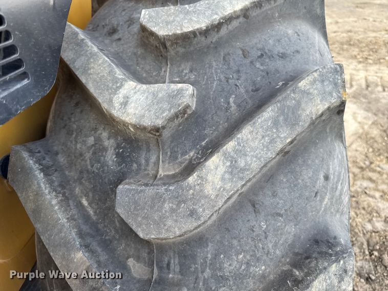 image for item EA1889 2023 Caterpillar CS56B single drum vibratory roller