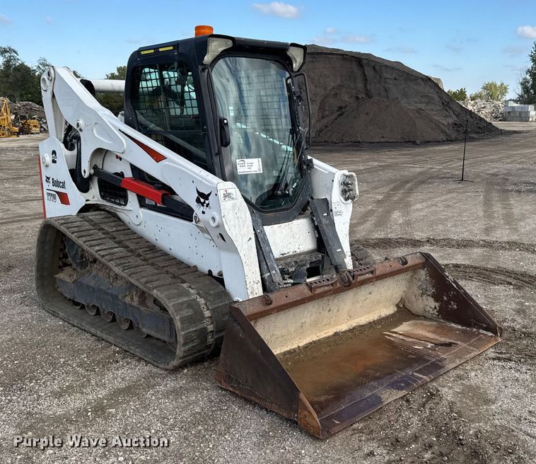 MINI CARGADOR SOBRE ORUGAS 2019 BOBCAT T770