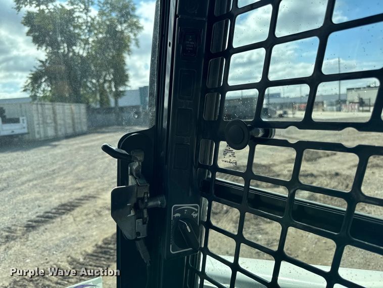 image for item EA1950 2019 Bobcat T770 tracked skid steer loader