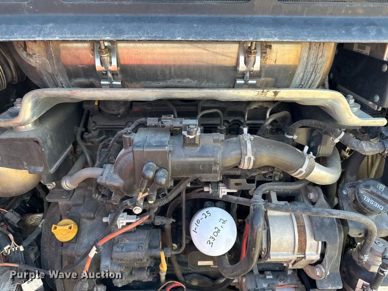 image for item EA1950 2019 Bobcat T770 tracked skid steer loader