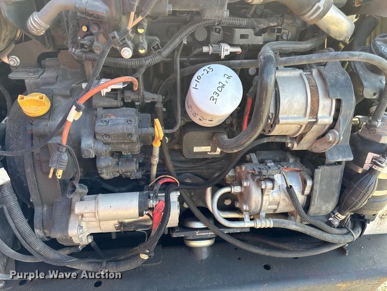 image for item EA1950 2019 Bobcat T770 tracked skid steer loader