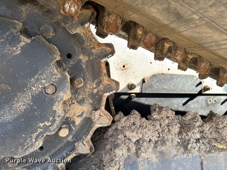 image for item EA1950 2019 Bobcat T770 tracked skid steer loader