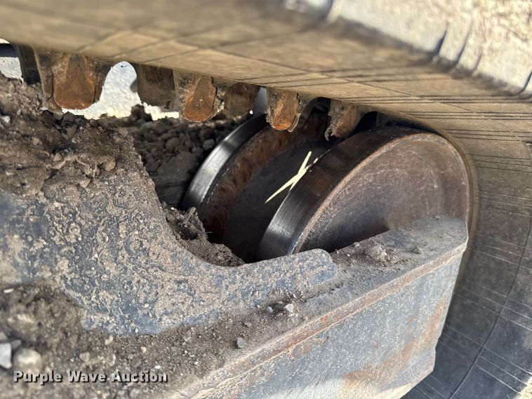 image for item EA1950 2019 Bobcat T770 tracked skid steer loader