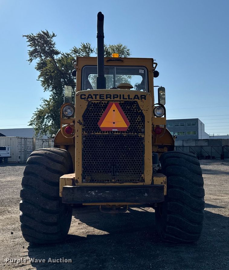 image for item EA1955 1975 Caterpillar 966C wheel loader