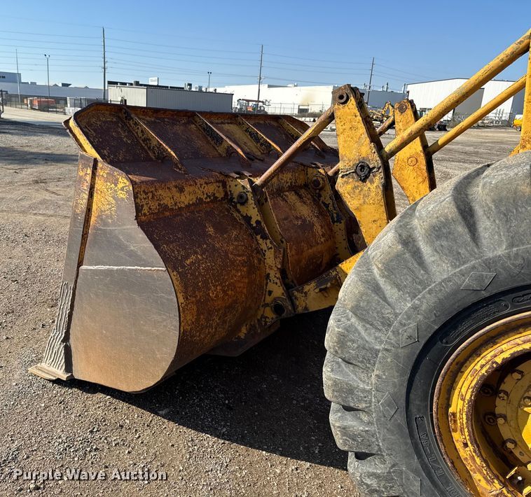 image for item EA1955 1975 Caterpillar 966C wheel loader