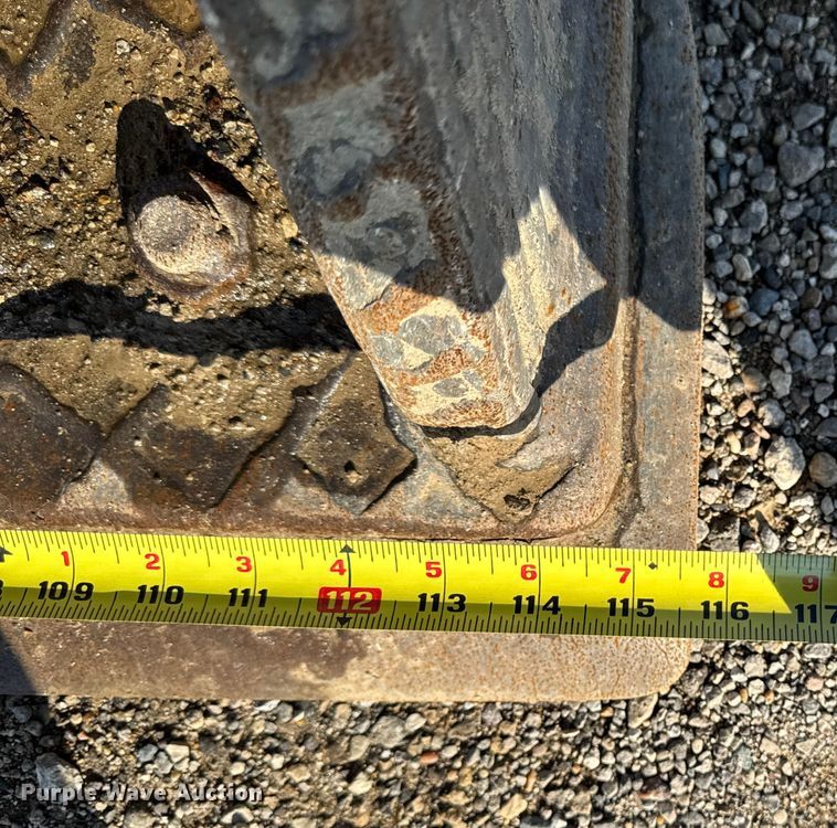 image for item EA1955 1975 Caterpillar 966C wheel loader