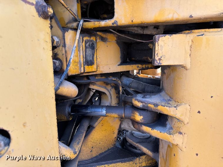 image for item EA1955 1975 Caterpillar 966C wheel loader