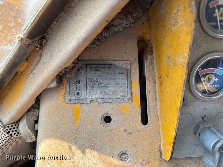 image for item EA1955 1975 Caterpillar 966C wheel loader