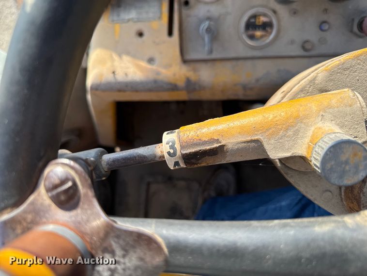 image for item EA1955 1975 Caterpillar 966C wheel loader