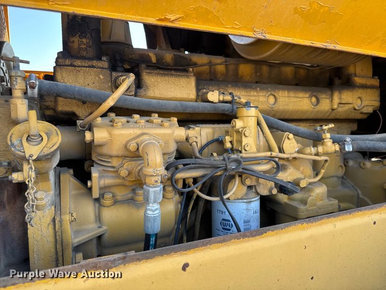 image for item EA1955 1975 Caterpillar 966C wheel loader