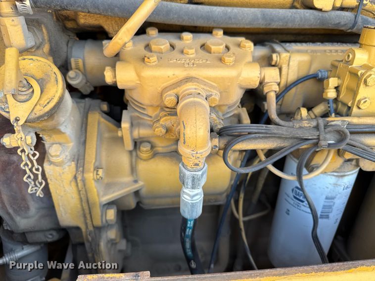 image for item EA1955 1975 Caterpillar 966C wheel loader