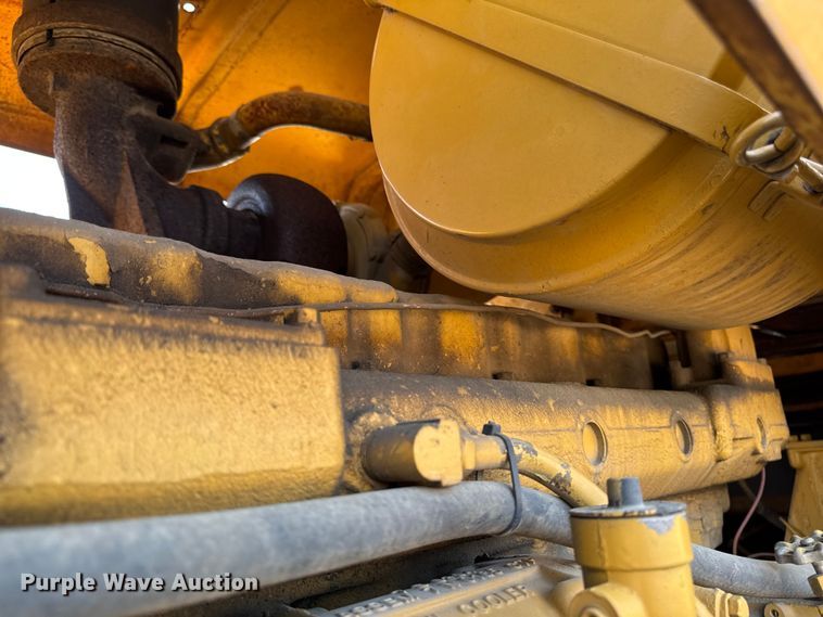 image for item EA1955 1975 Caterpillar 966C wheel loader