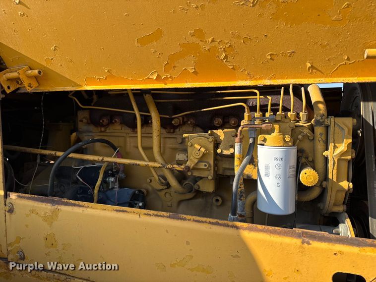 image for item EA1955 1975 Caterpillar 966C wheel loader