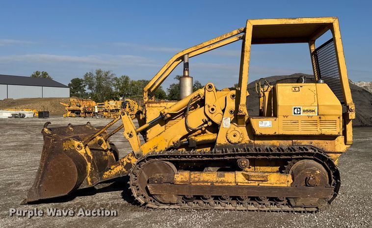 image for item EA1956 1971 Caterpillar 955K track loader
