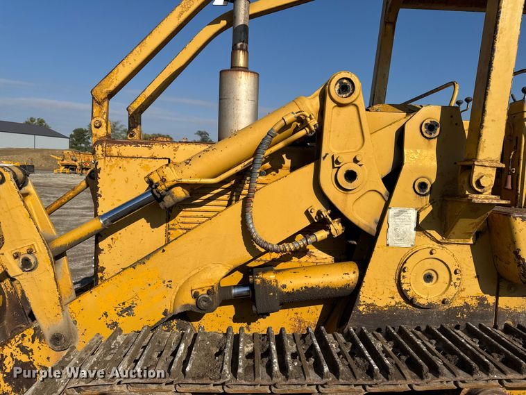 image for item EA1956 1971 Caterpillar 955K track loader