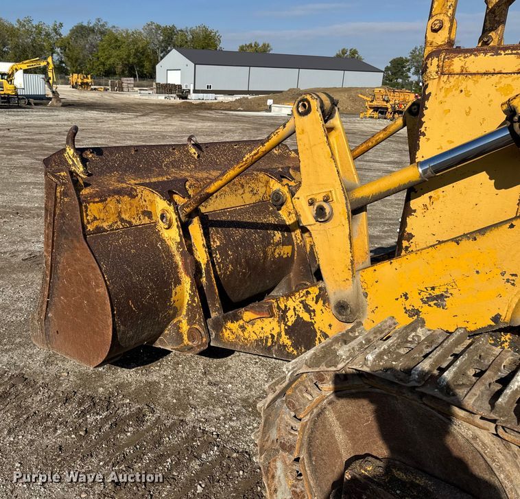 image for item EA1956 1971 Caterpillar 955K track loader