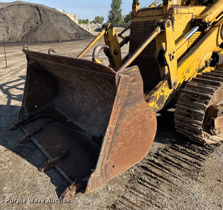 image for item EA1956 1971 Caterpillar 955K track loader