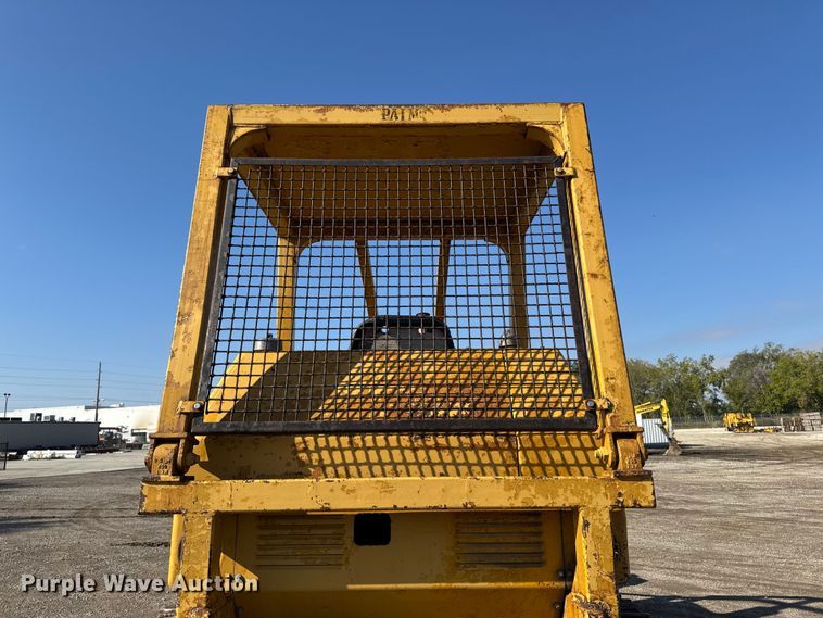 image for item EA1956 1971 Caterpillar 955K track loader