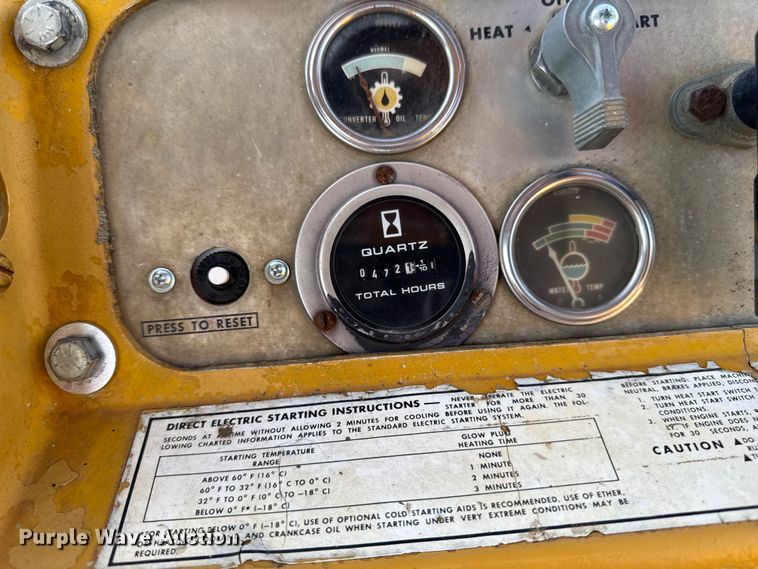 image for item EA1956 1971 Caterpillar 955K track loader