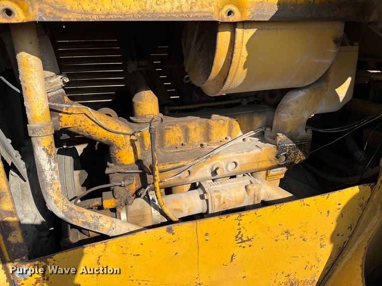 image for item EA1956 1971 Caterpillar 955K track loader