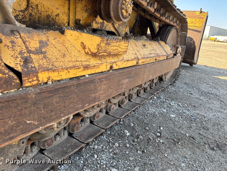 image for item EA1956 1971 Caterpillar 955K track loader