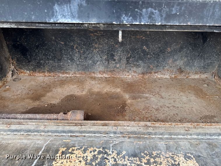 image for item EA1957 1990 International 4700 dump flatbed truck