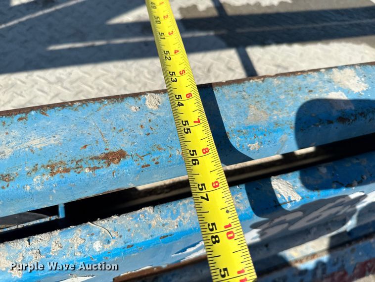 image for item EA1958 2007 Genie GS-2668 scissor lift