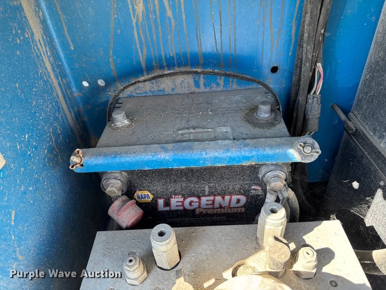 image for item EA1958 2007 Genie GS-2668 scissor lift